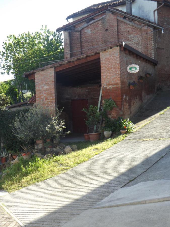 Domus Amica Bed and Breakfast Lu (Piedmont) Eksteriør billede