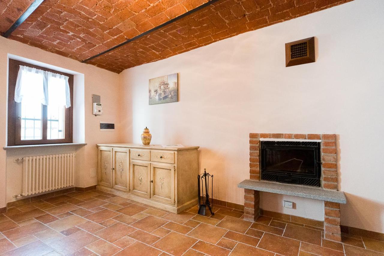 Domus Amica Bed and Breakfast Lu (Piedmont) Eksteriør billede
