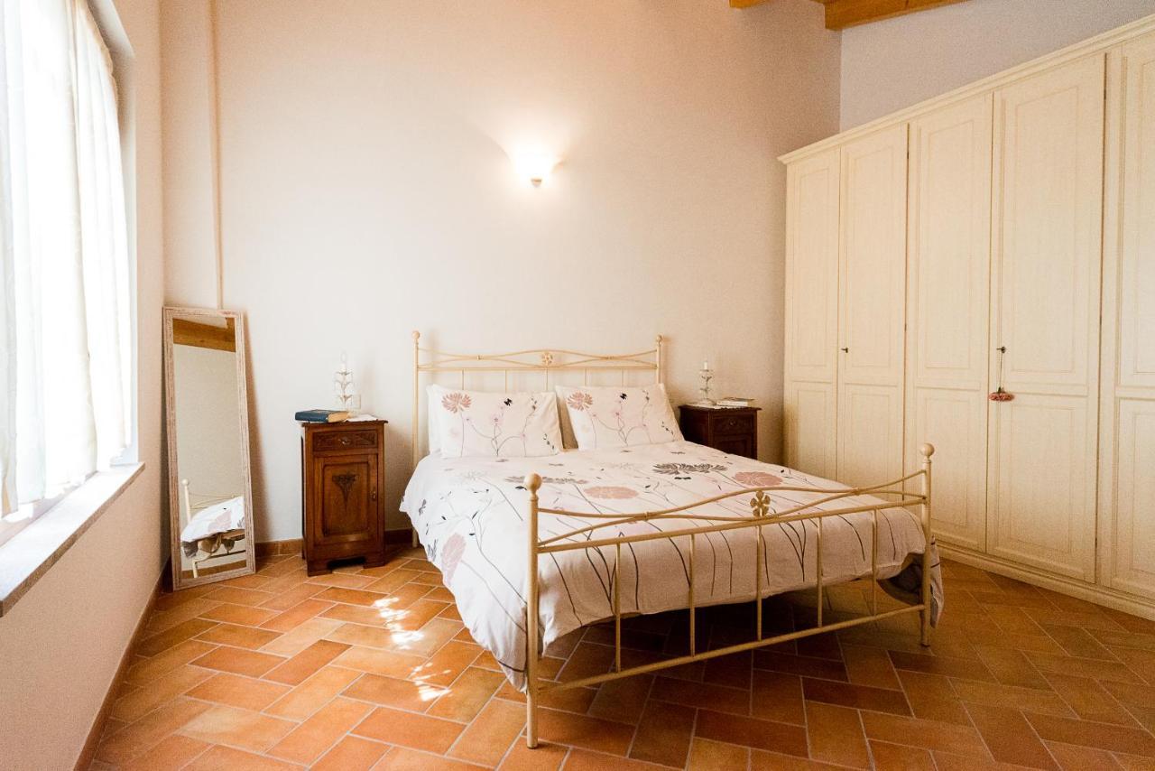 Domus Amica Bed and Breakfast Lu (Piedmont) Eksteriør billede